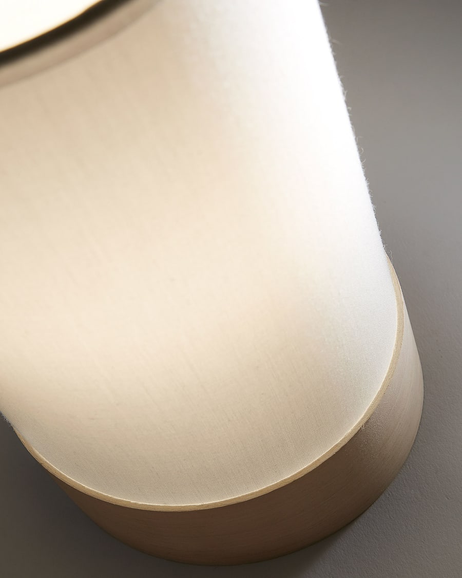 Slat table lamp in cotton and beech wood