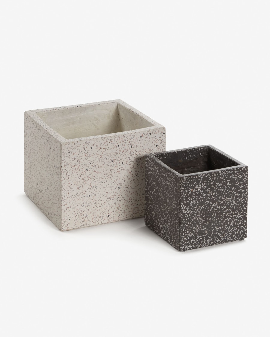 Set of 2 square Bransc pots black and white