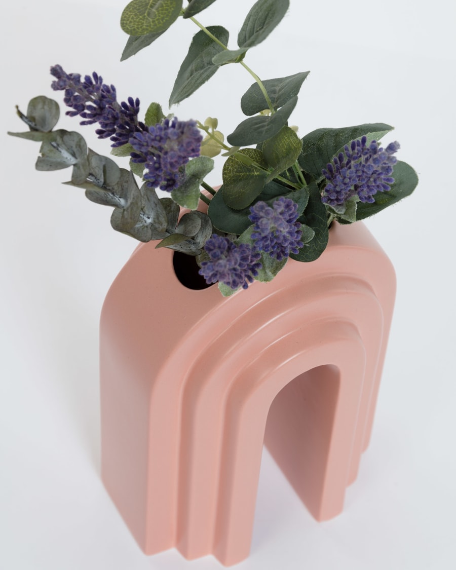 Andy vase