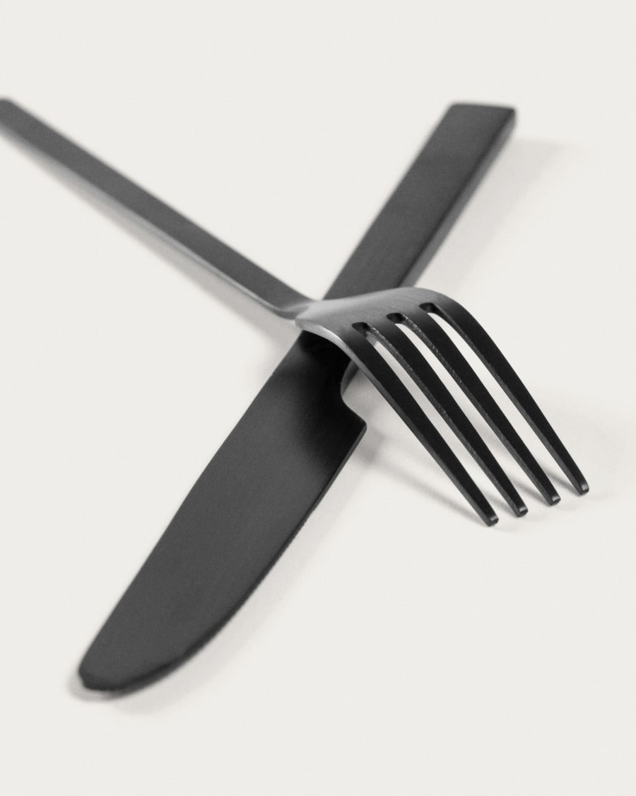 Fer 16-piece cutlery set black