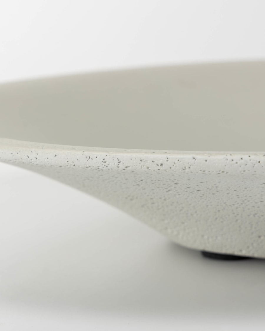 Naimi set of 2 plates for planters