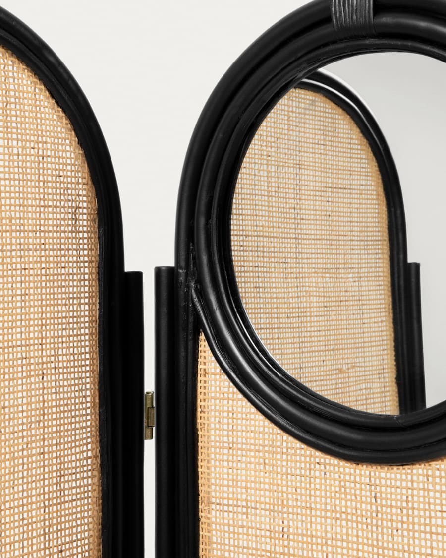 Lalita room divider