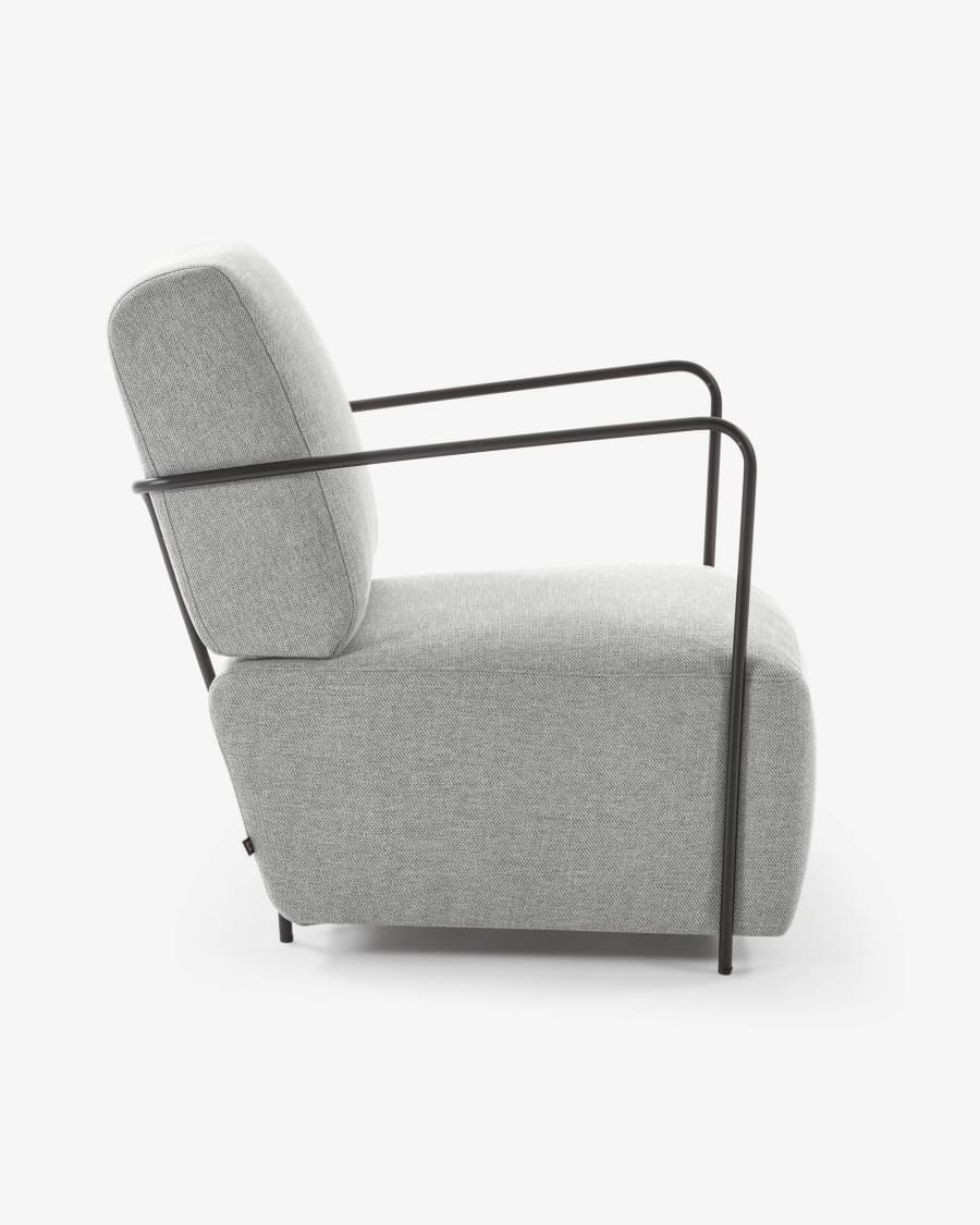 Gamer armchair in light grey and metal with black finish