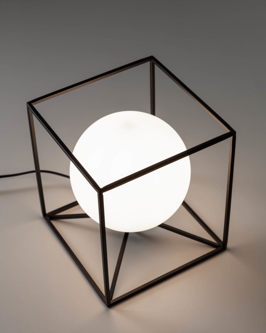 Tachi table lamp in steel and frosted glass