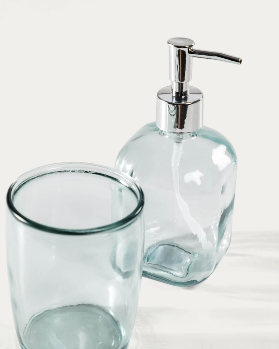 Trella bath towels top