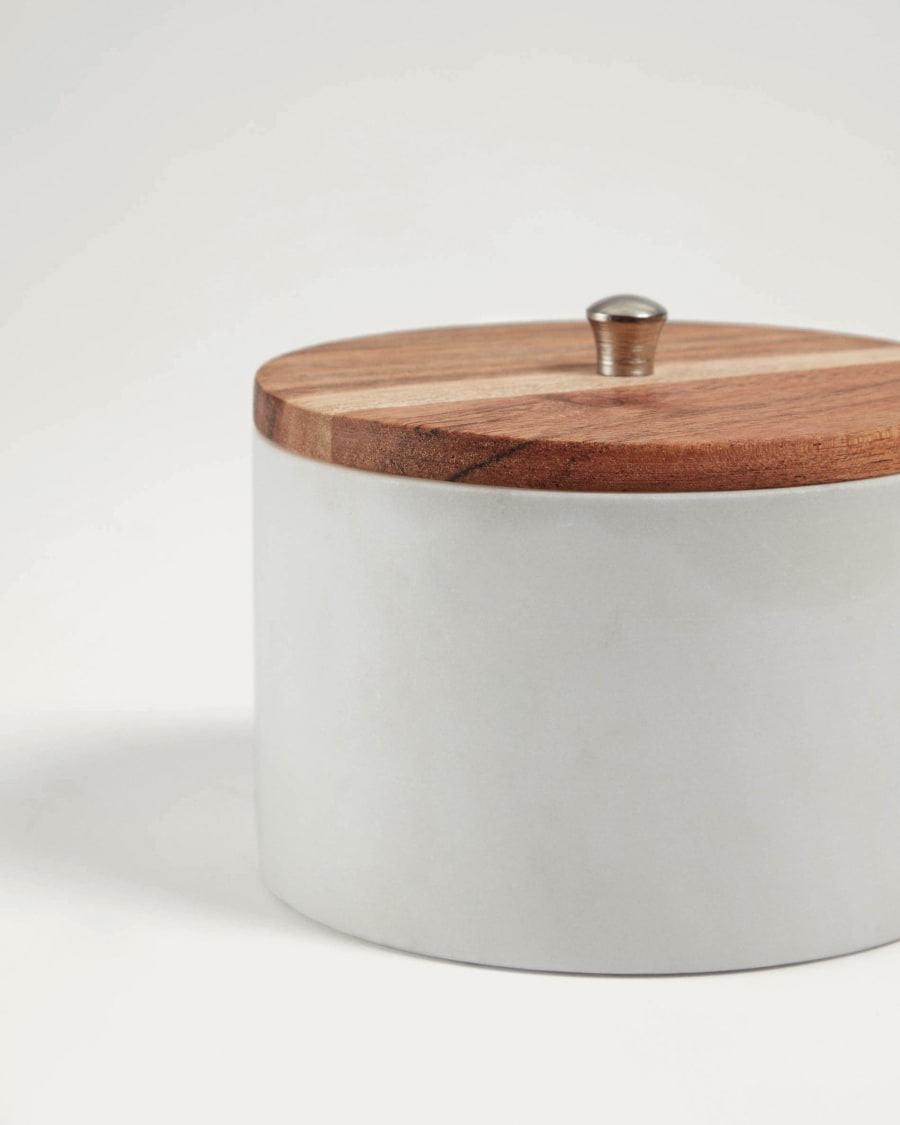 Karla white big jar