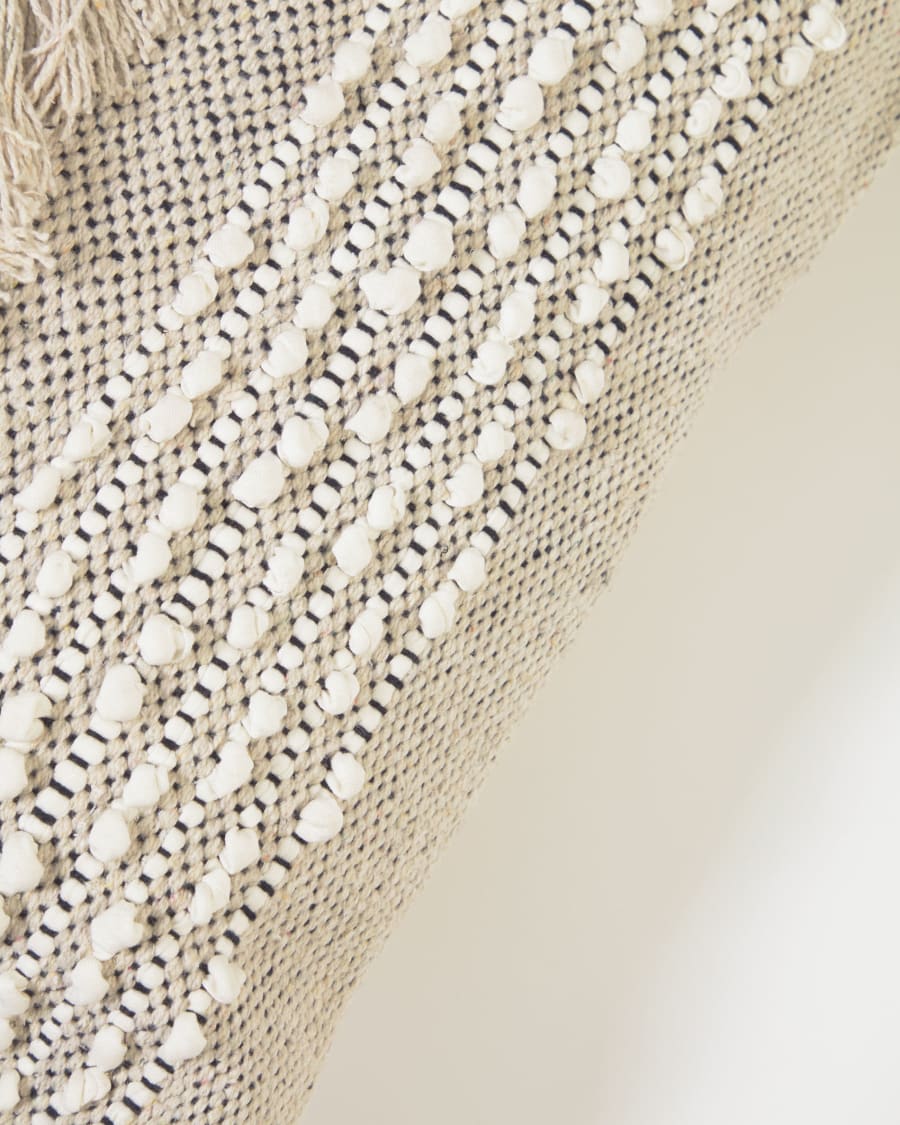 Malvina 100% cotton cushion cover with beige fringe 45 x 45 cm