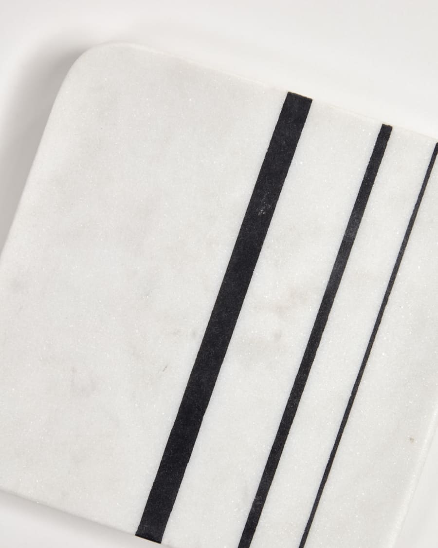Tahina set of 4 coasters in white marble with black stripes