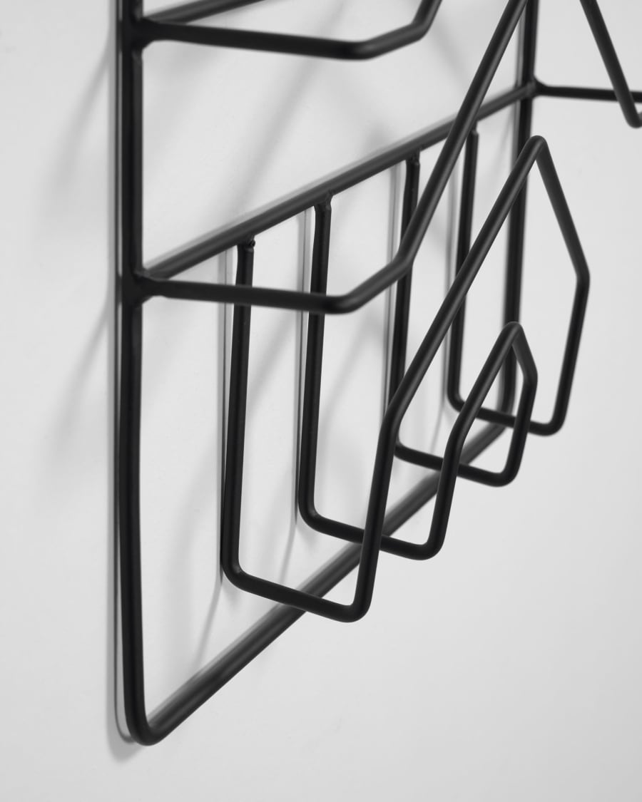 Yamine black metal magazine rack 33 x 45 cm