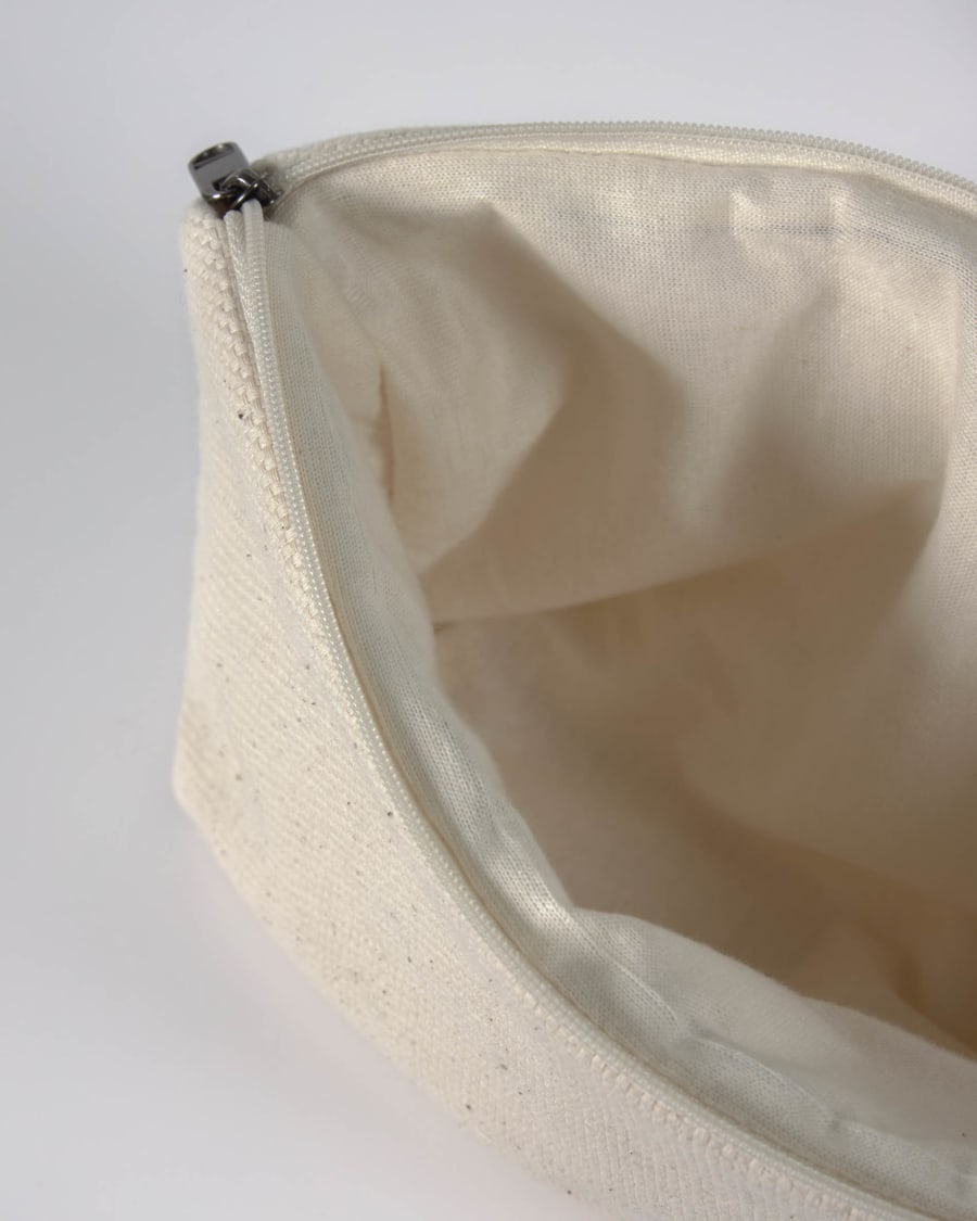 100% organic cotton (GOTS) Breisa wash bag in natural