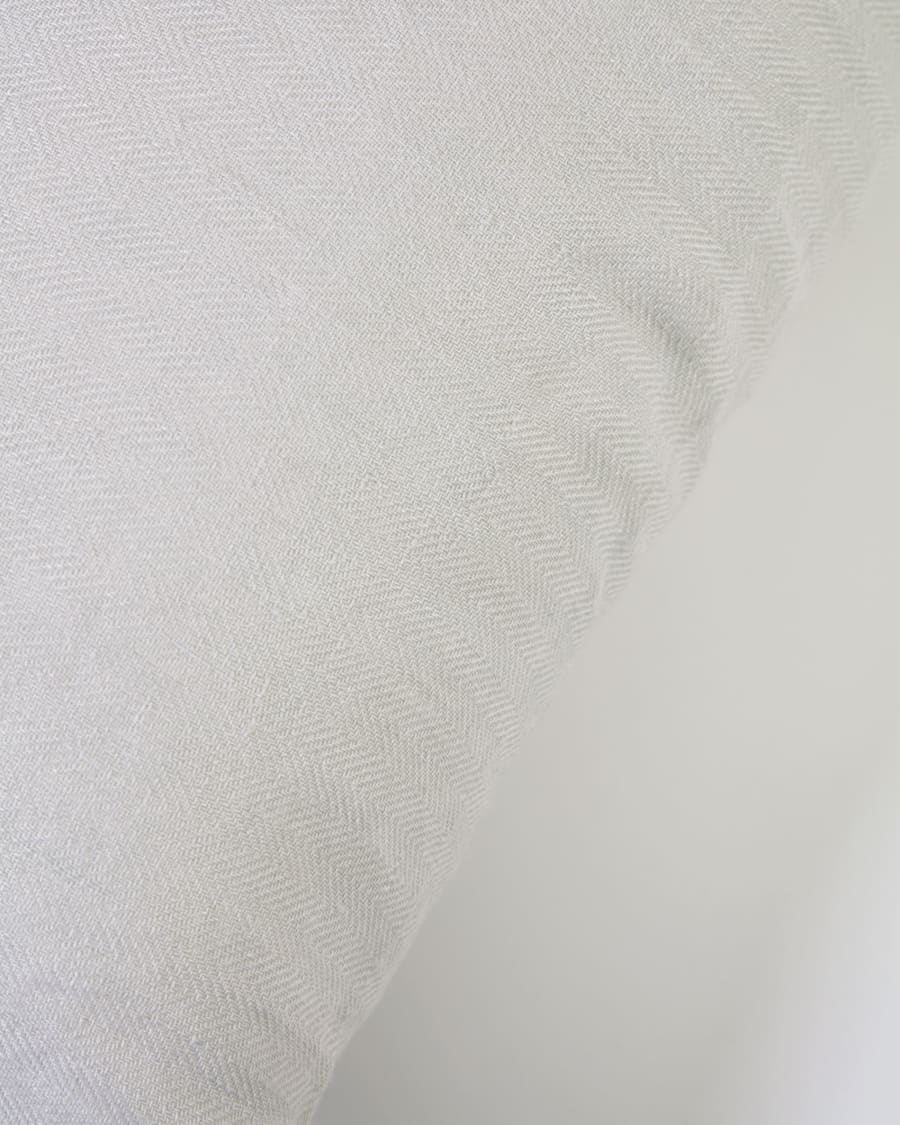 Tazu 100% linen cushion cover in light grey 45 x 45 cm