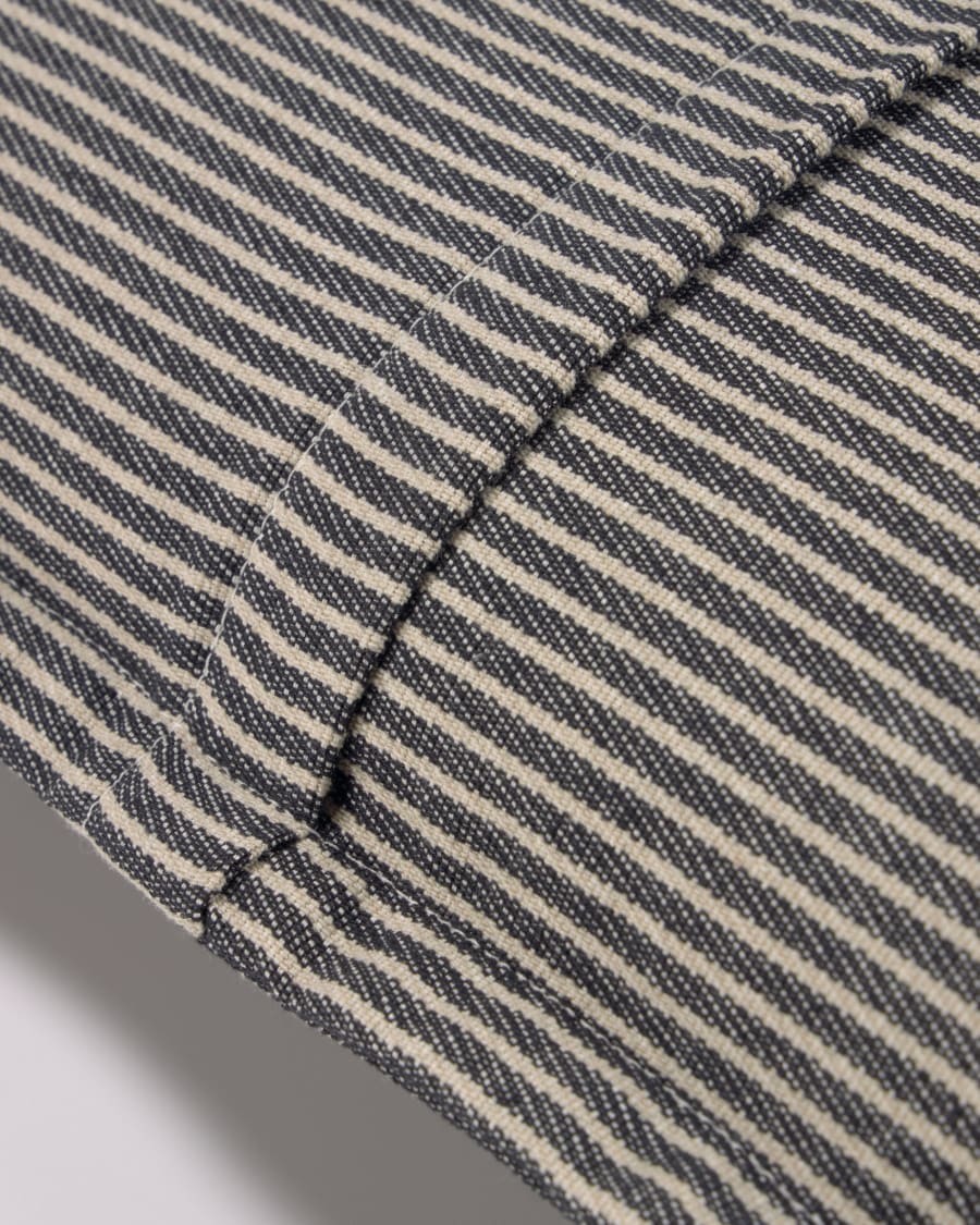 Βαμβακερό κάλυμμα μαξιλαριού Aleria, λευκές και γκρι ρίγες 45 x 45 εκ