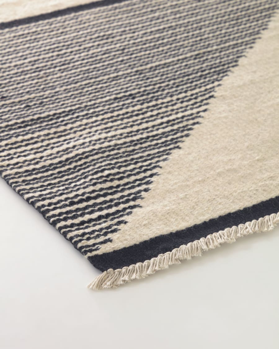Bernardine wool and cotton rug in black and white 160 x 230 cm