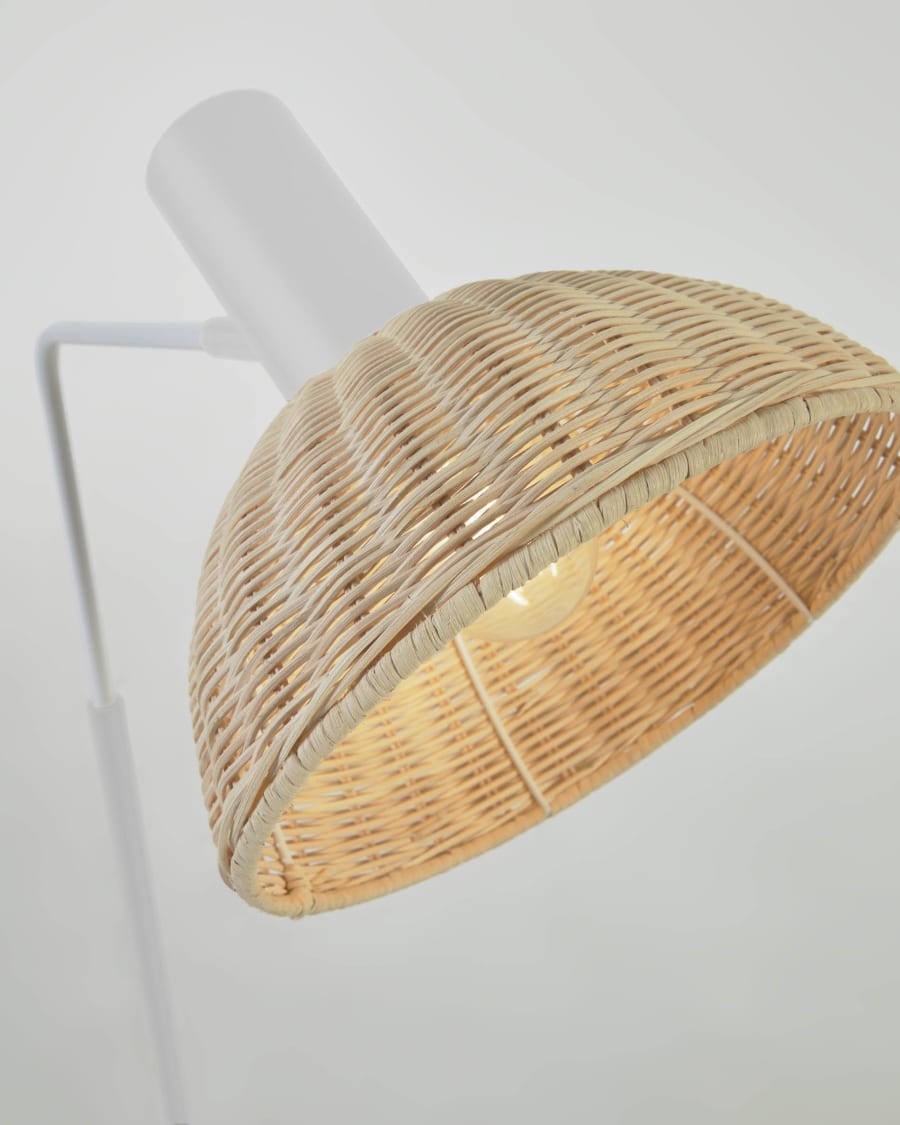 Damila floor lamp in metal with white finish and rattan with natural finish