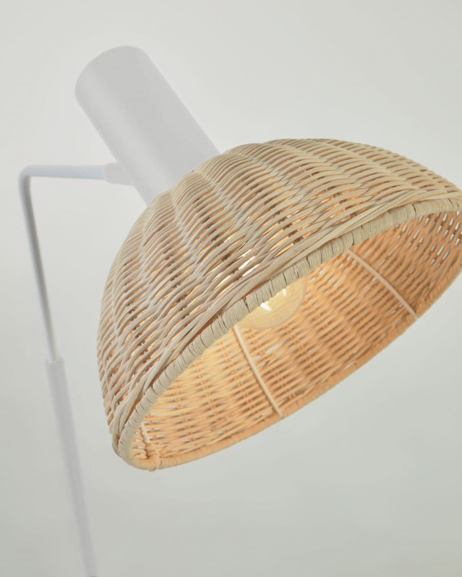 Damila floor lamp in metal with white finish and rattan with natural finish