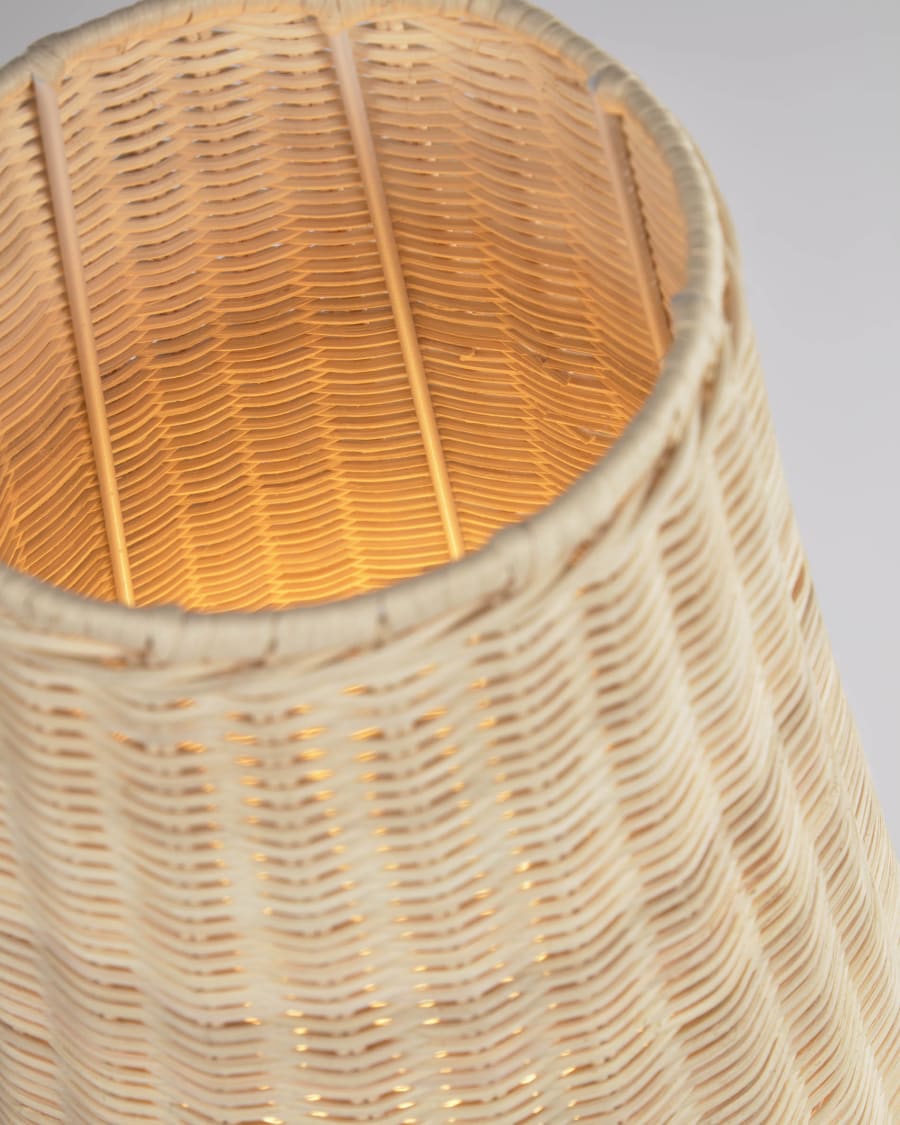 Large Kamaria floor lamp in rattan with natural finish1
