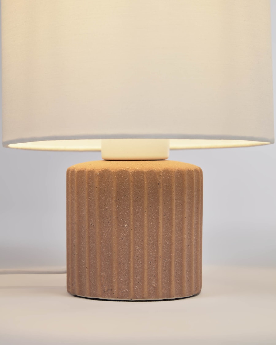 Eshe table lamp in ceramic with terracotta and white finish1