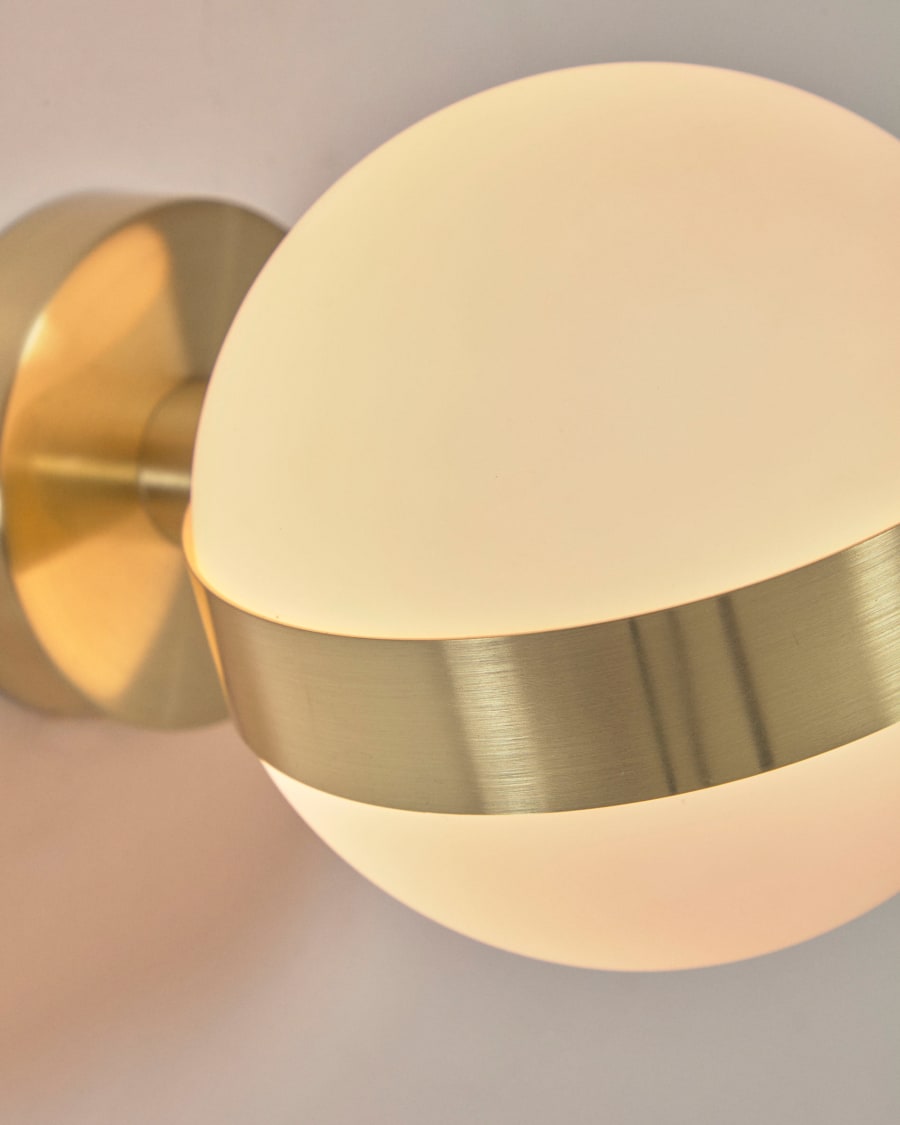 Anasol metal wall sconce with gold finish