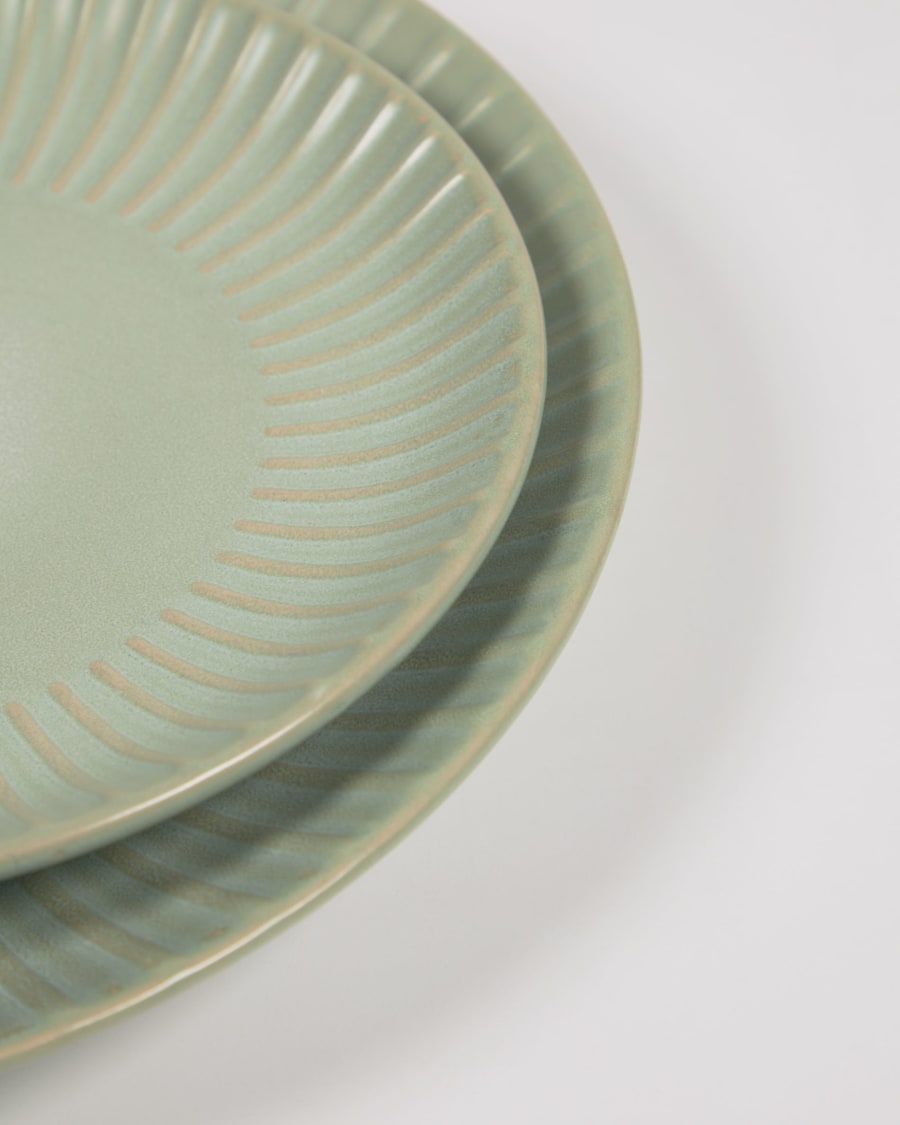Itziar ceramic dessert plate in green
