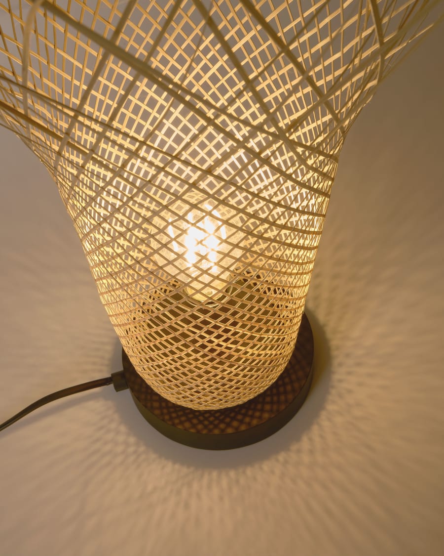 Citalli bamboo table lamp with natural finish