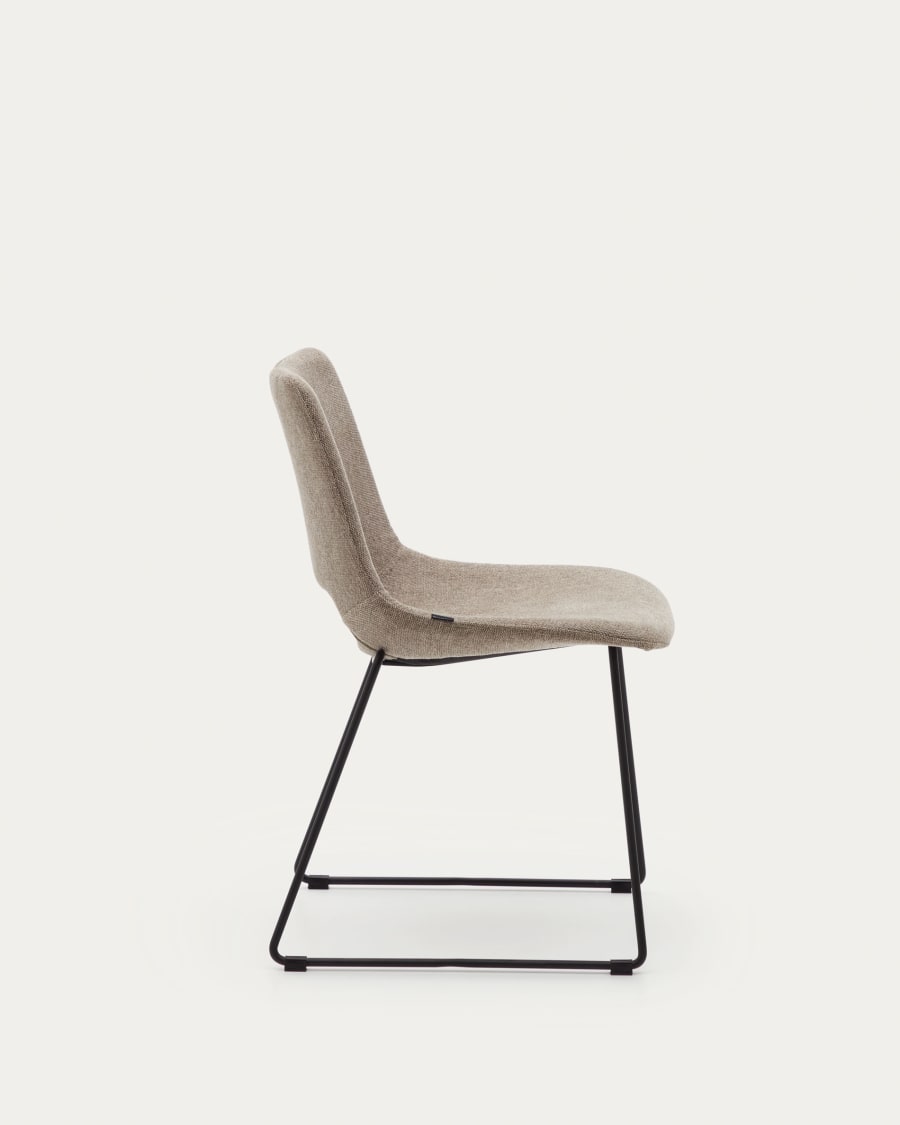 Zahara chair in brown with steel legs in a black finish