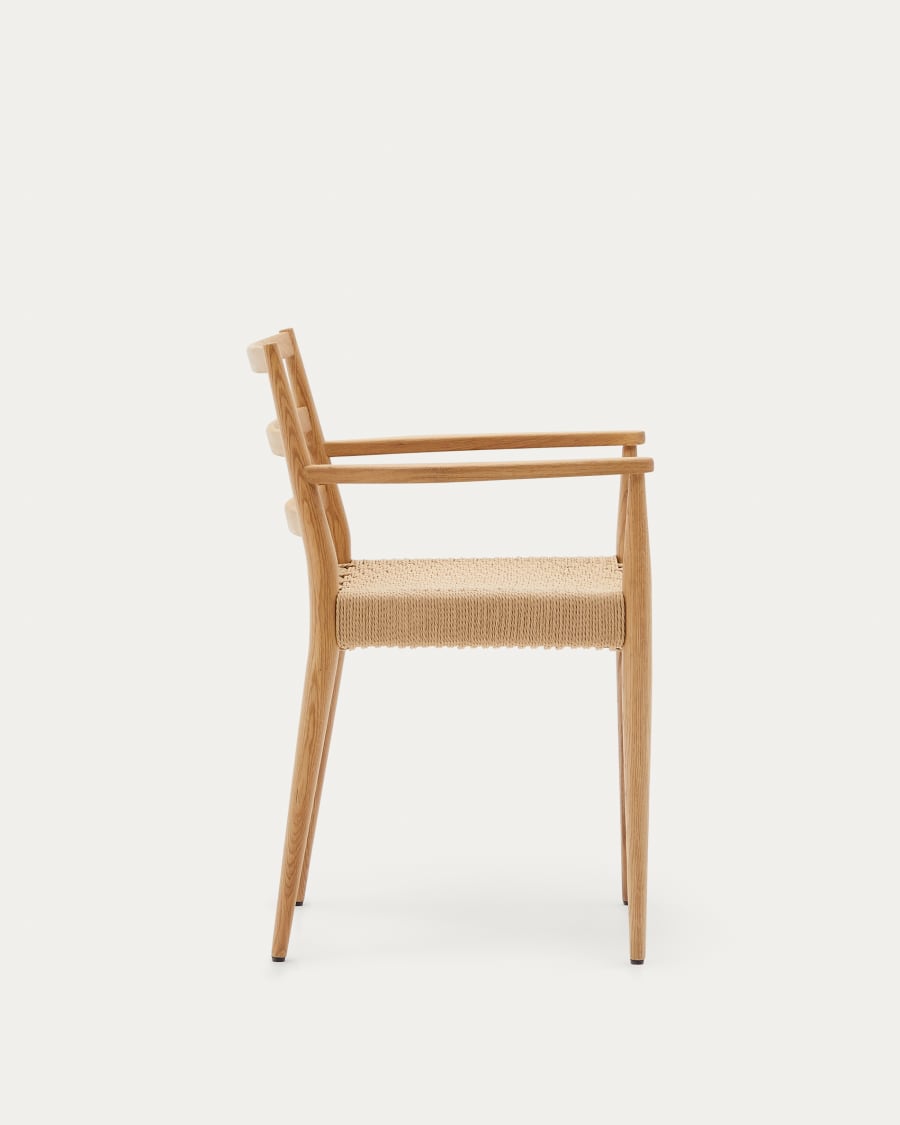 Analy chair with armrests in solid oak wood in a natural finish and rope cord seat FSC 100%