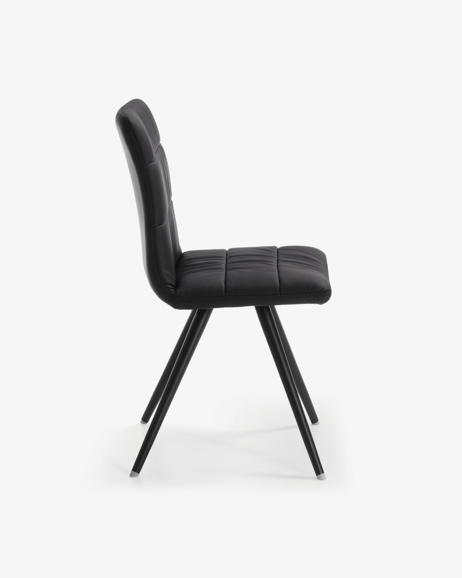 Larina chair Seat Pu black Legs epoxy black