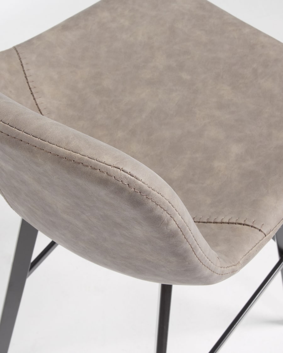 Beige Alve barstool height 65 cm.