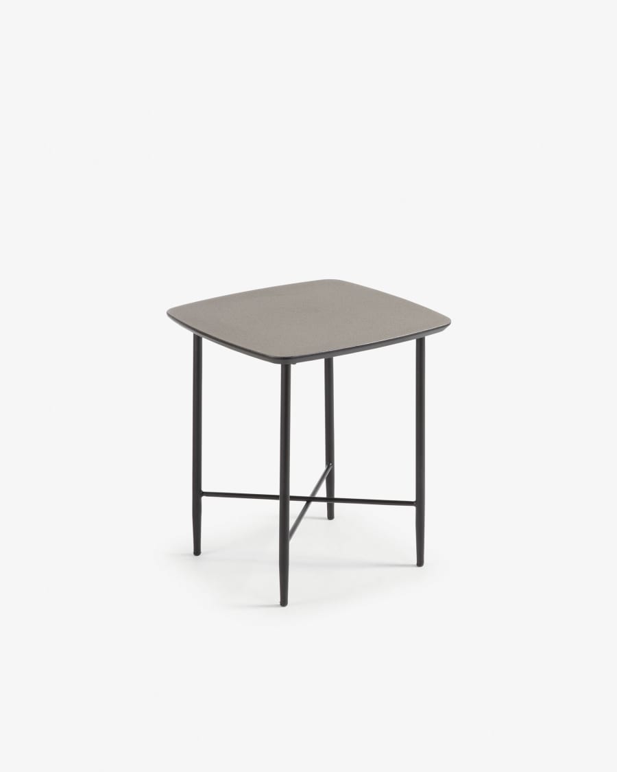 Snug side table 45 x 45 cm