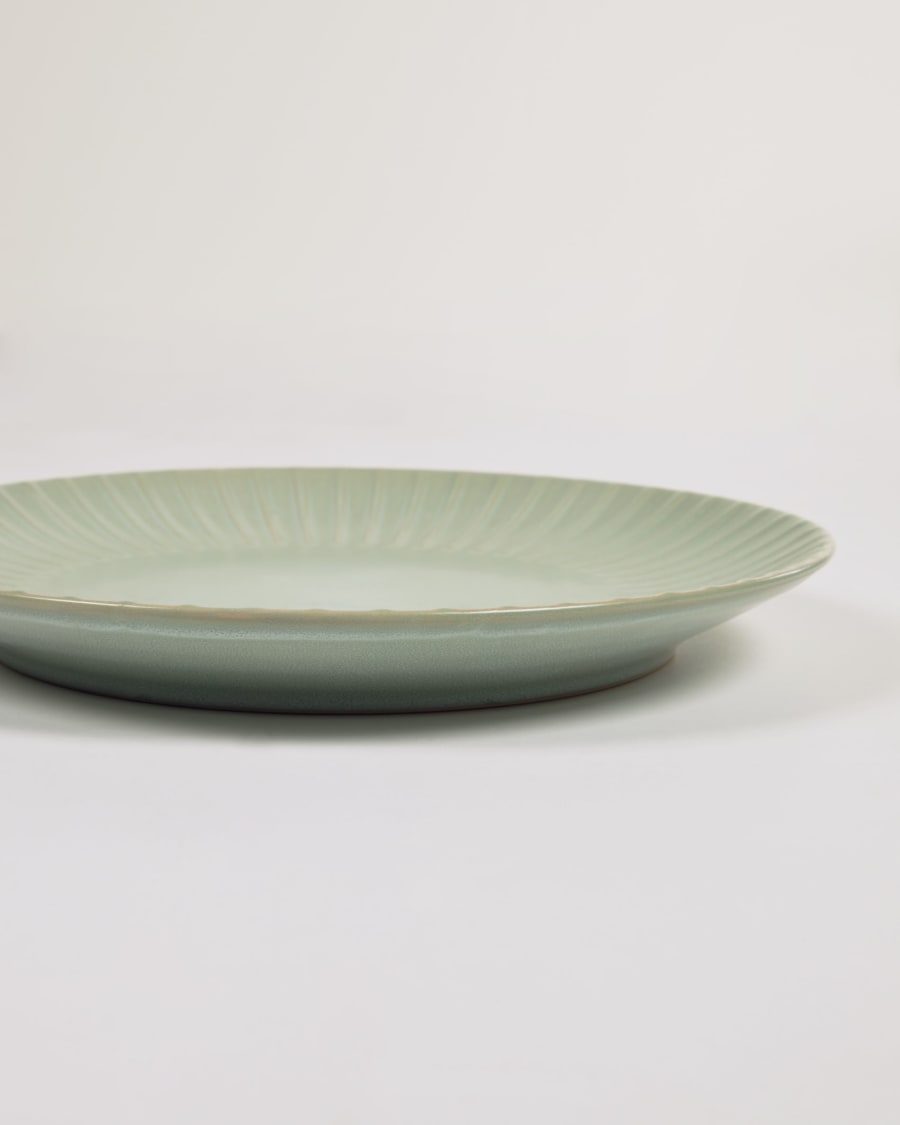 Itziar flat ceramic plate in green