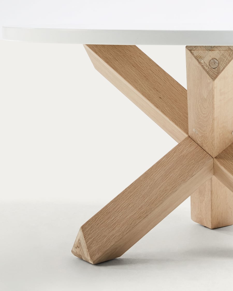 Lotus coffee table in white with solid oak legs, Ø 65 cm