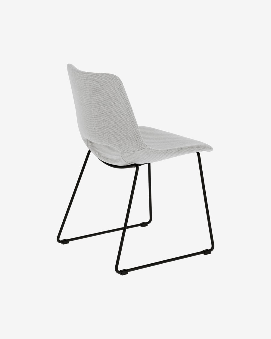 Zahara light grey chair with steel legs with black finish