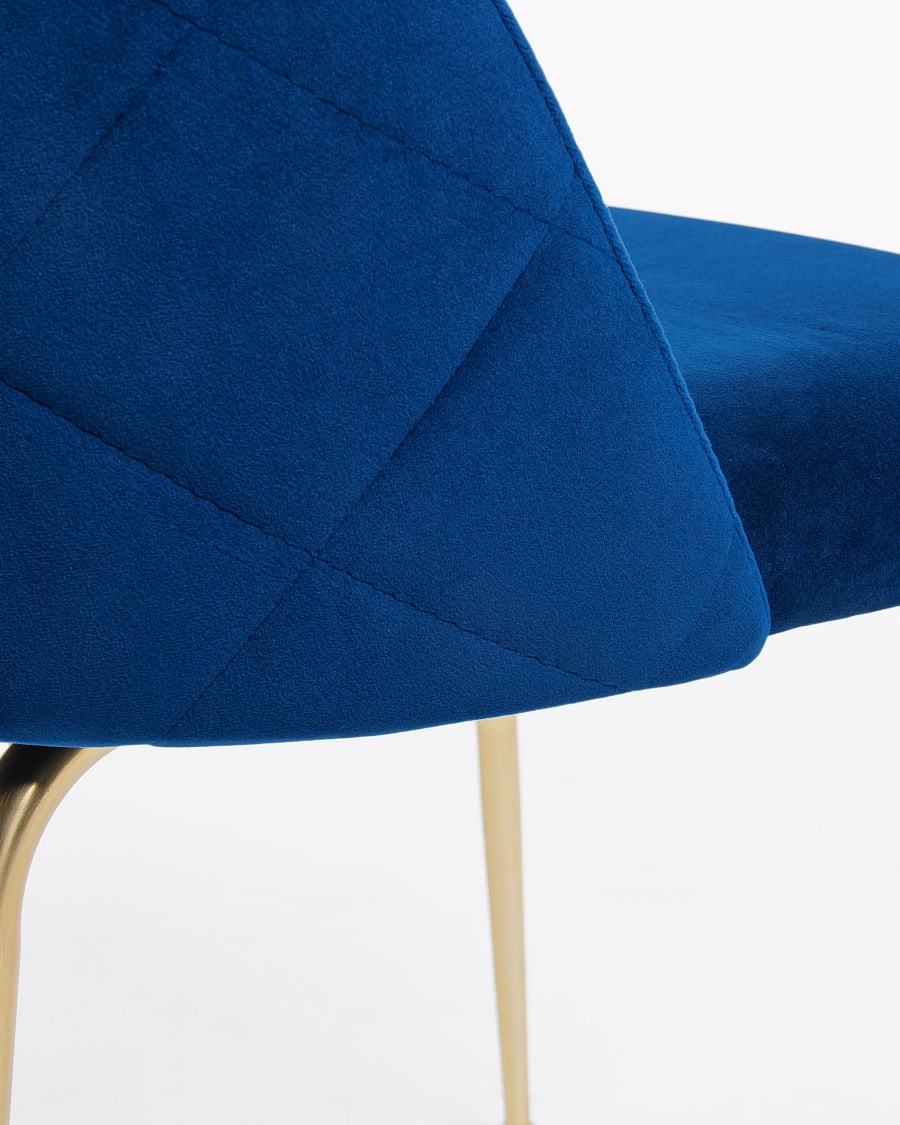 Ivonne blue velvet chair
