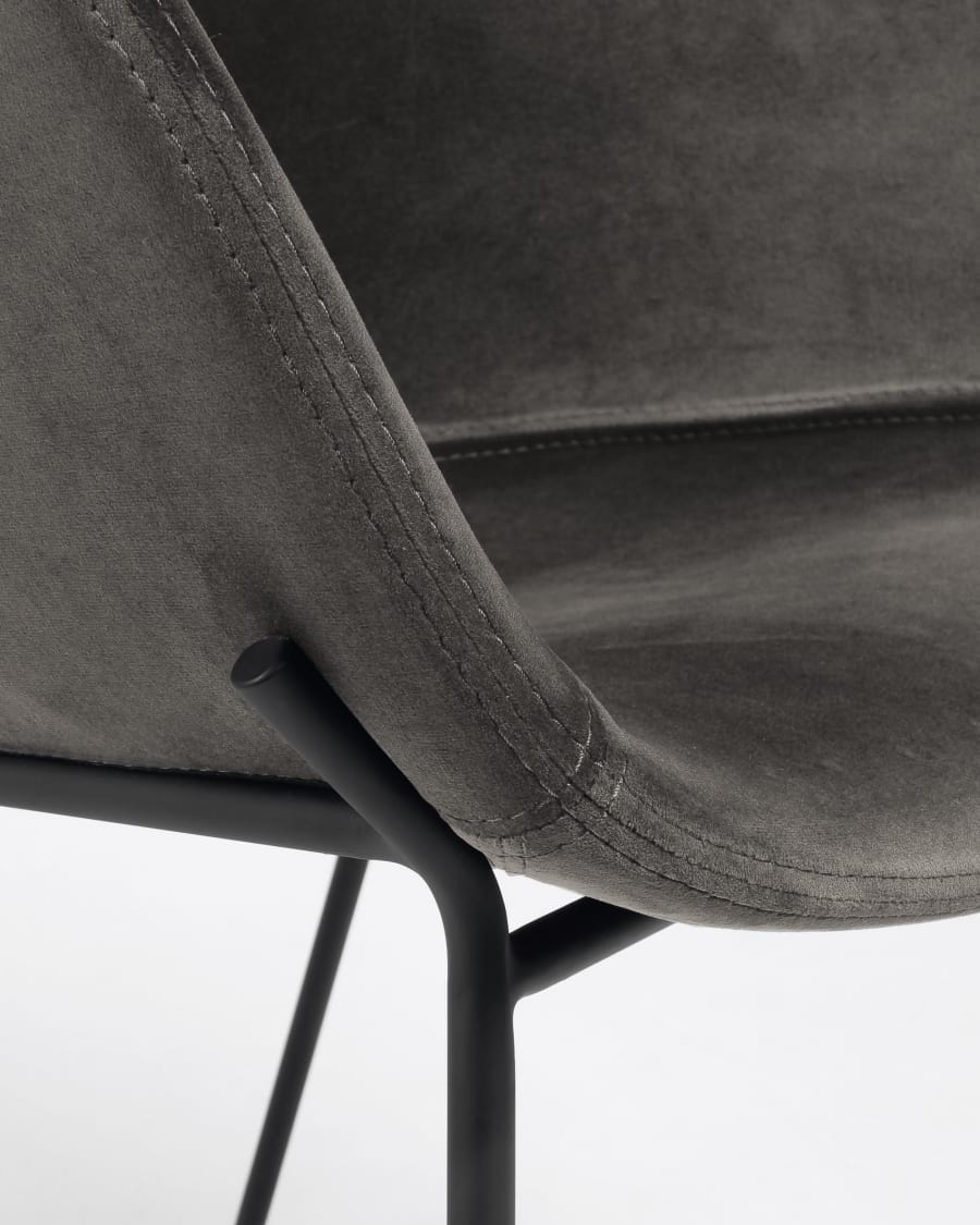 Σκαμπό Yvette, γκρι βελούδο, ατσάλι σε μαύρο φινίρισμα, ύψος 74εκ