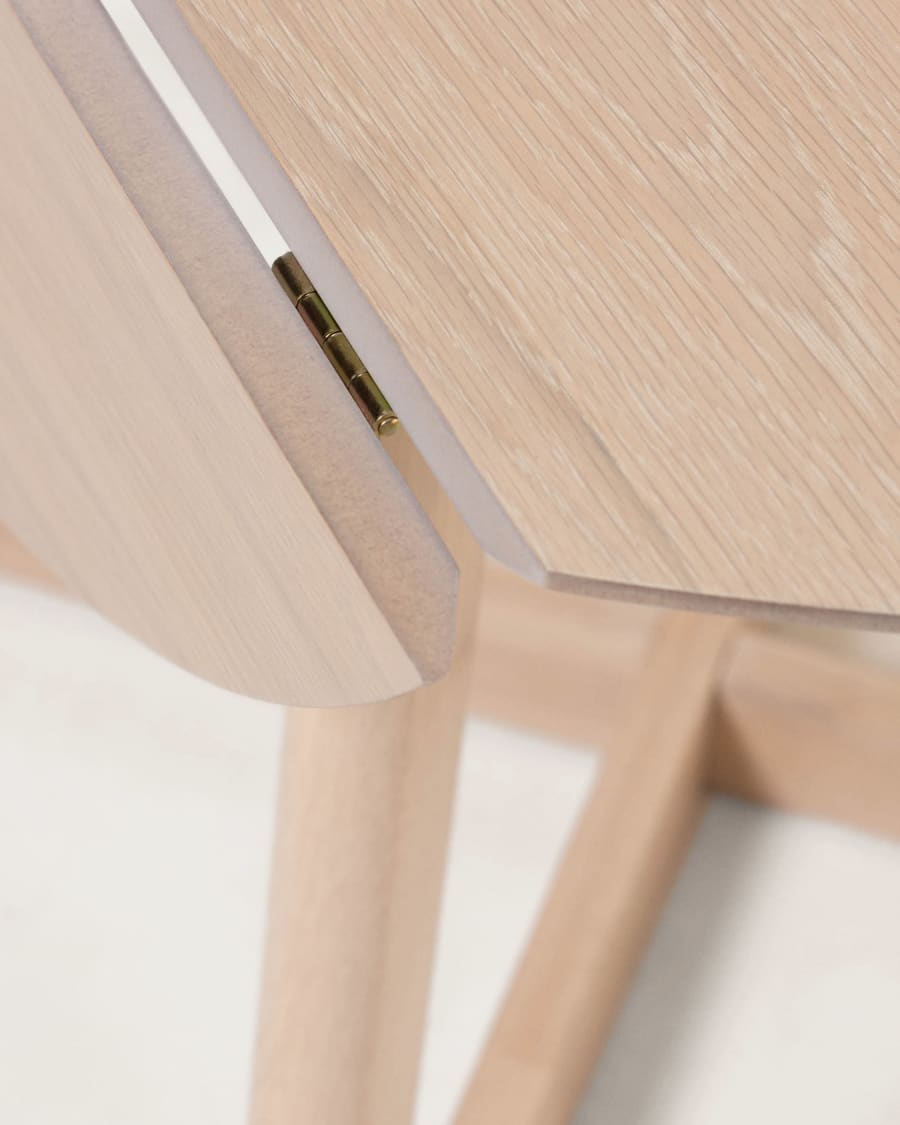 Extendable Maryse 70 (120) x 75 cm table in an oak finish