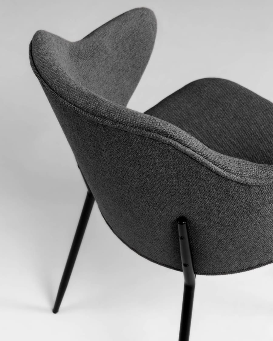 Suanne dark grey chair with steel legs with black finish