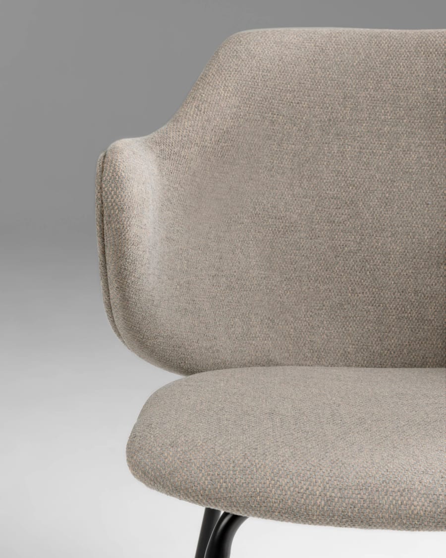 Suanne beige chair with steel legs with black finish