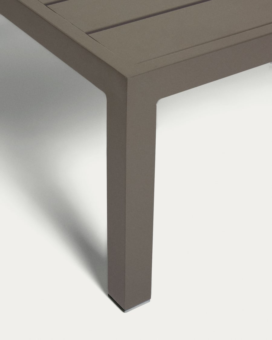 Duke outdoor set comprising a 5-seater corner sofa and brown aluminium table