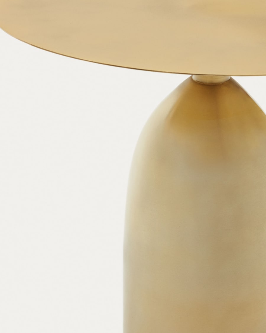Matilda metal side table with a gold finish, Ø 48 cm