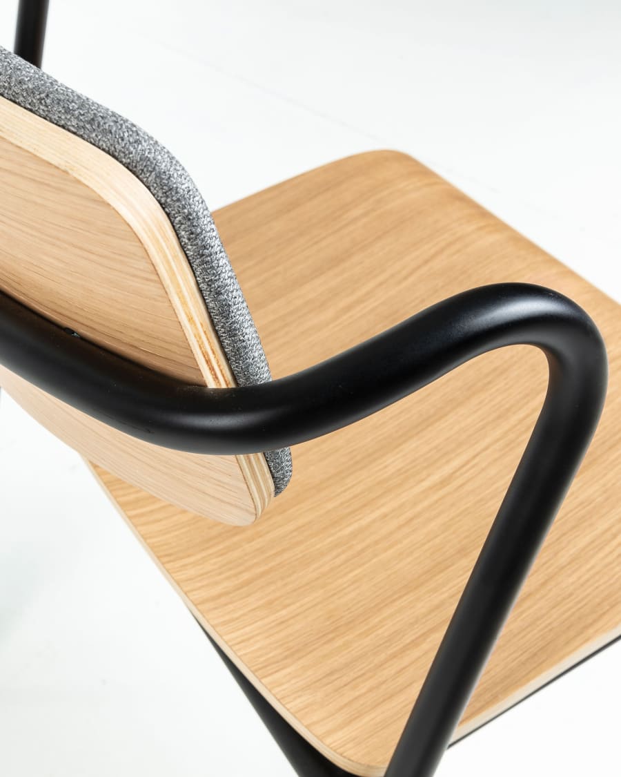 Zaha light grey chair in oak veneer and steel with black finish