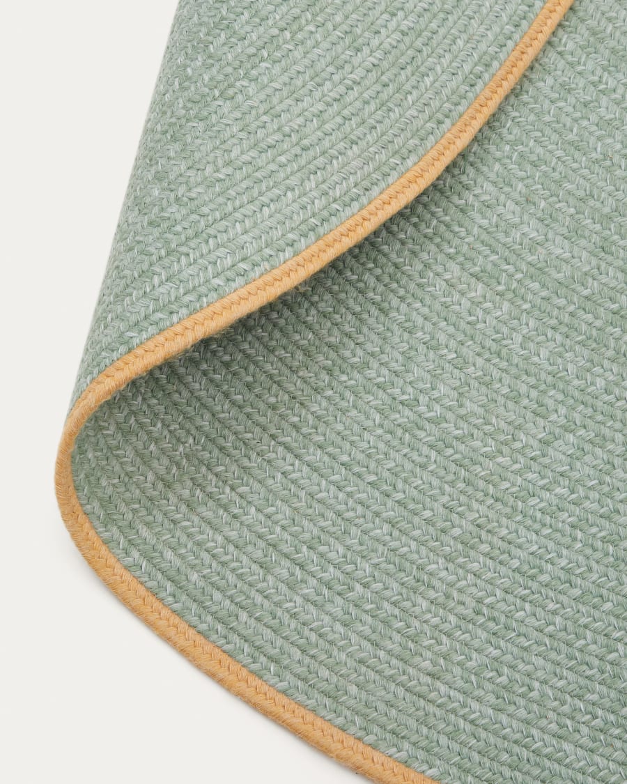 Soller green rug 100% PET Ø 160 x 230 cm