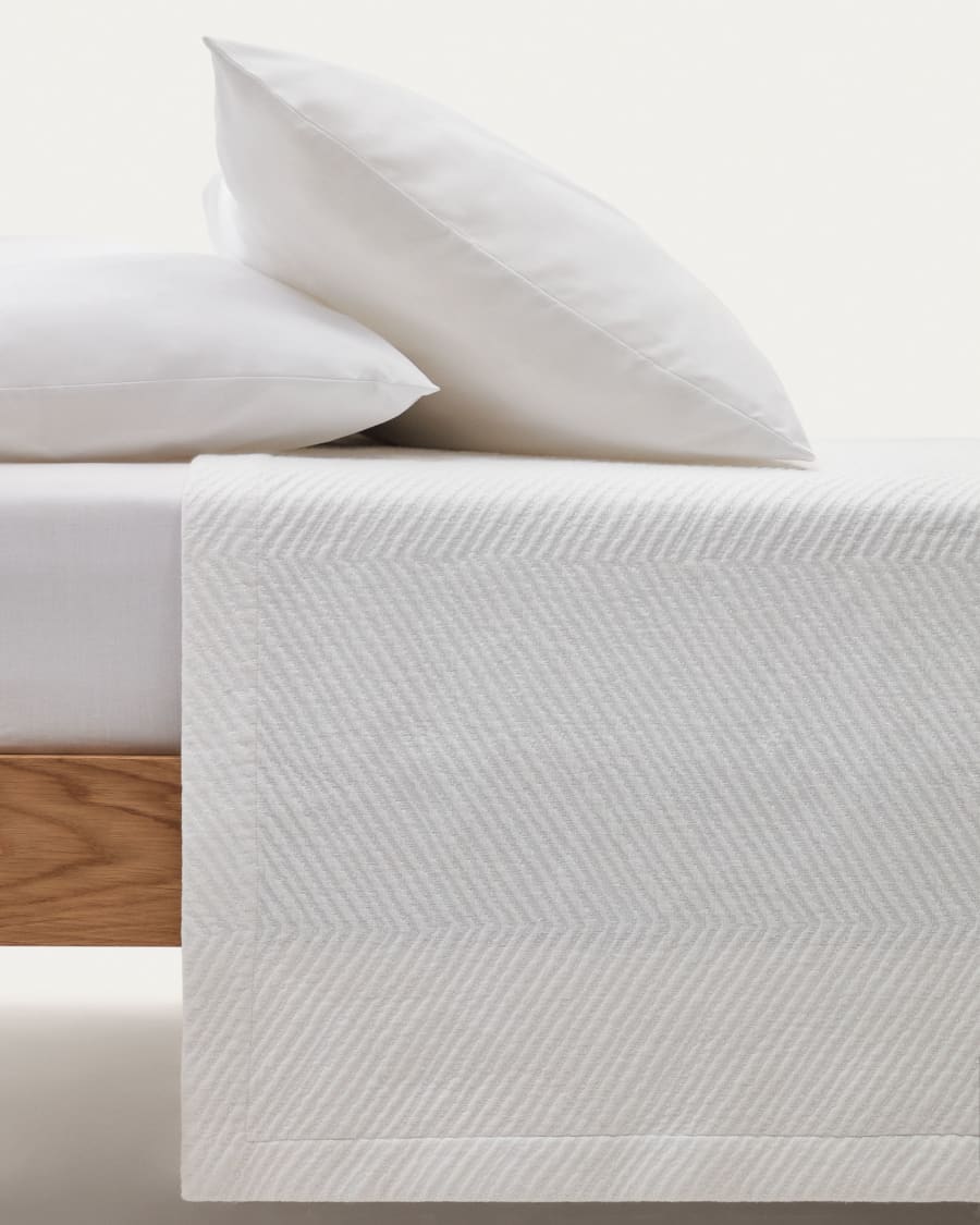 Berga quilt in white cotton for 90/135 cm beds