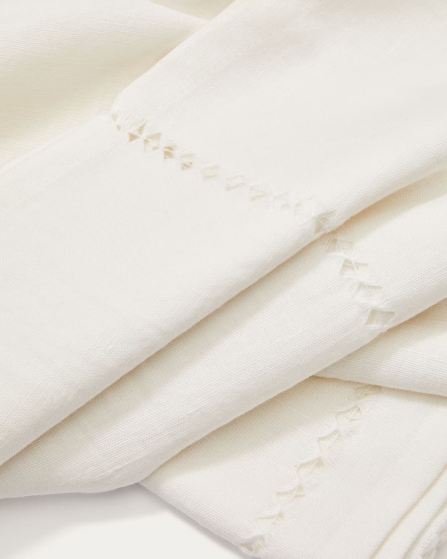 Sempa white linen tablecloth with openwork 170 x 230 cm