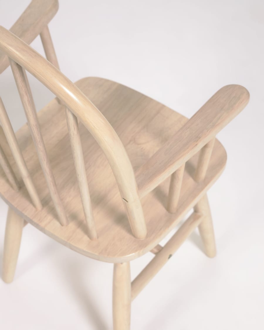 Daisa kids chair in solid rubber wood