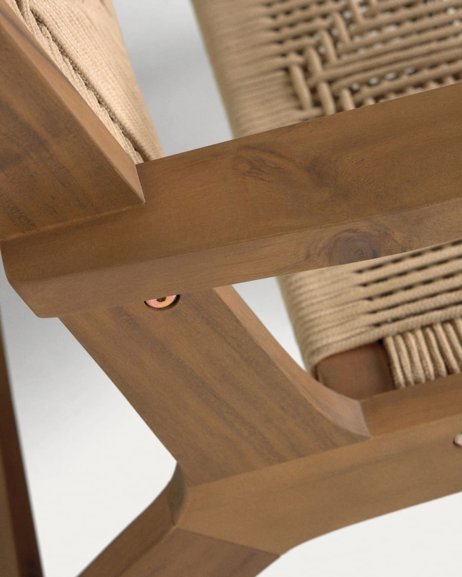 Geralda acacia wood armchair with dark finish FSC 100%