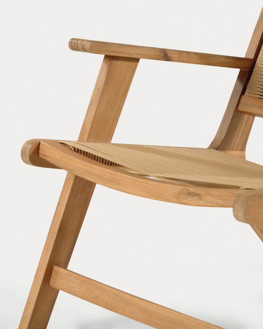 Geralda acacia wood armchair with natural finish FSC 100%