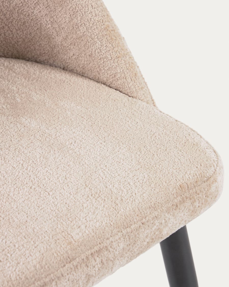 Beige chenille Mael chair with steel legs with black finish FSC 100%