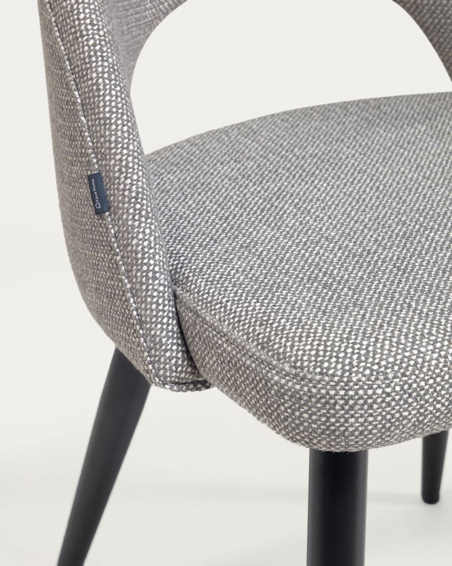 Grey Mael chair with steel legs with black finish FSC 100%