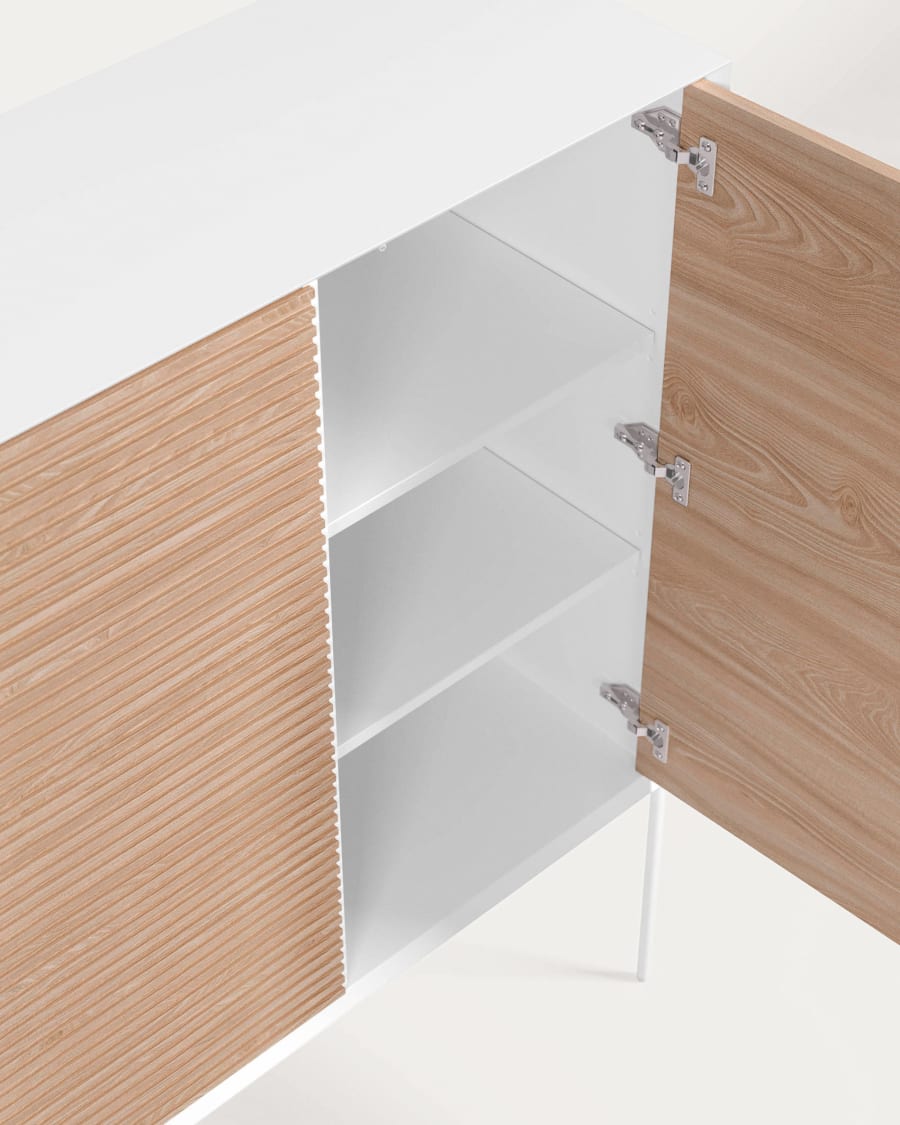 Marielle Sideboard 2 Türen Eschenfurnier weiße Lackierung und Metall in Weiß 107 x 140 cm