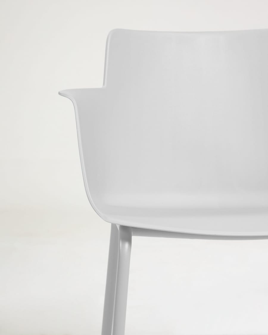Outdoor Hannia grey chair with armrests